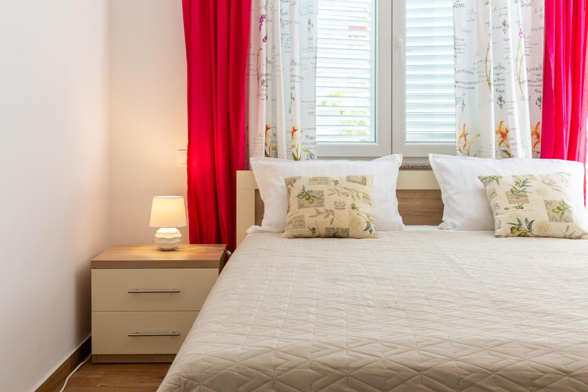 Apartament Jasmir - Free Parking Near The Makarska