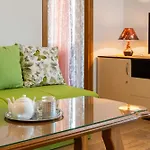 Jasmir Apartment - Free Parking Near The Beach