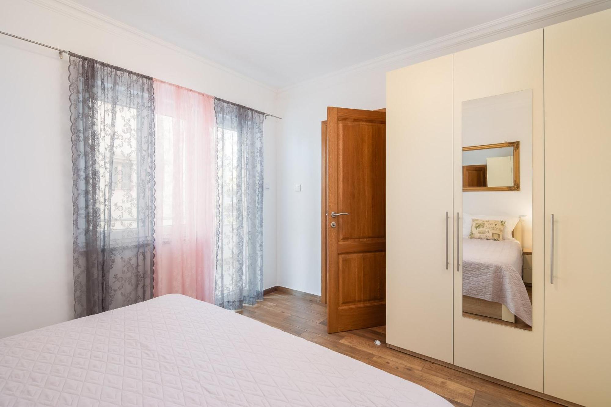 Jasmir - Free Parking Near The Apartment *