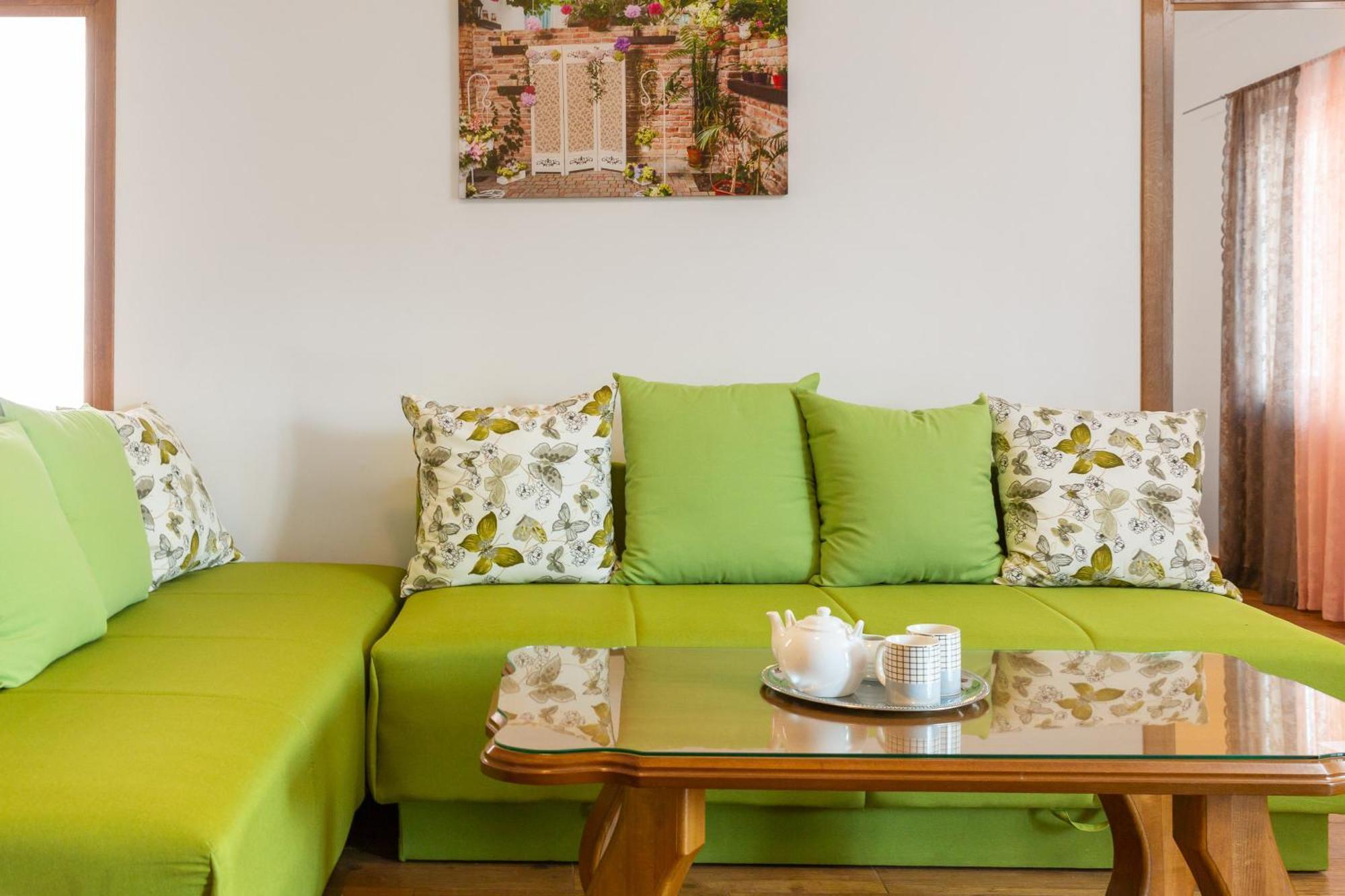 Jasmir - Free Parking Near The Apartment Makarska